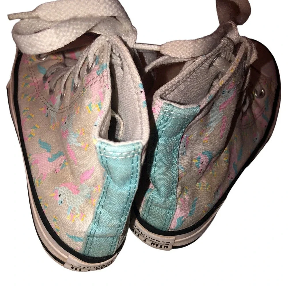 Converse Chuck Taylor All Star Kids High Top Unicorn Print Sneakers Size 1